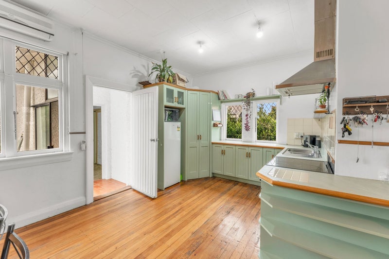 42 Allnatt Street, Temuka - Carousel 2