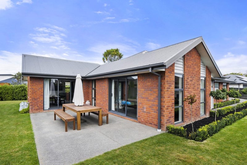 34 Holiday Drive, Mairehau, Christchurch - Carousel 2