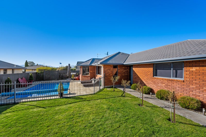39 Hope Drive, Witherlea, Blenheim - Carousel 1