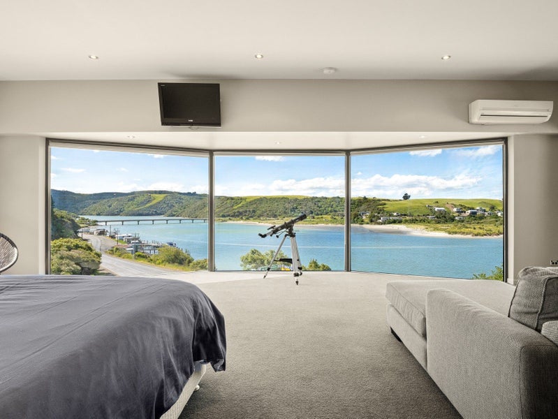 1186 Finlayson Road, Taieri Mouth - Carousel 24