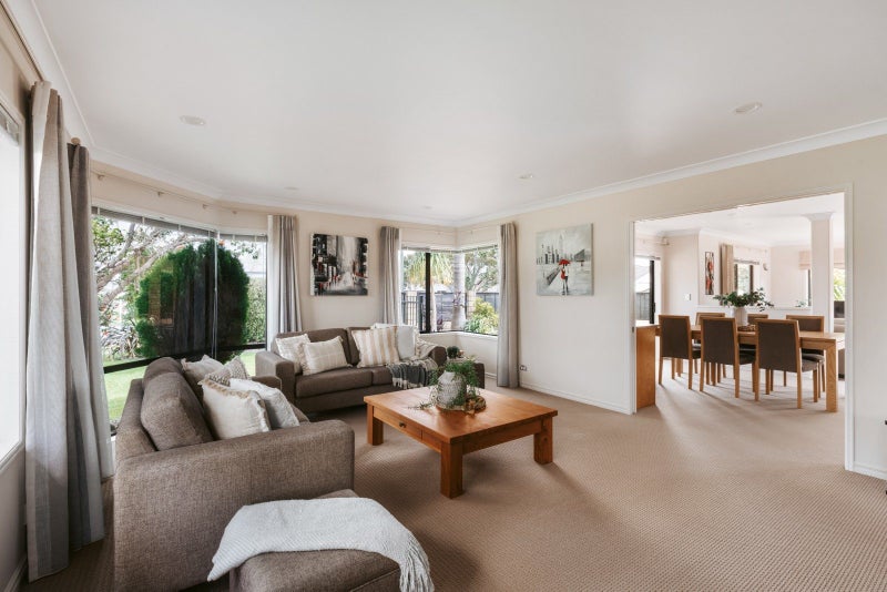 1 Botany Place, Ohauiti, Tauranga - Carousel 2