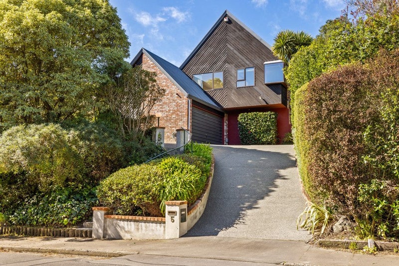 5 Shalamar Drive, Cashmere, Christchurch - Carousel 1