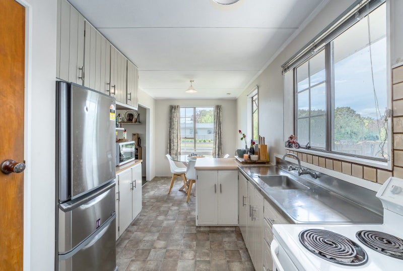 32 Millard Avenue, Kuripuni, Masterton - Carousel 2