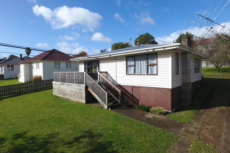 14 Domain Drive, Otorohanga - Carousel 20