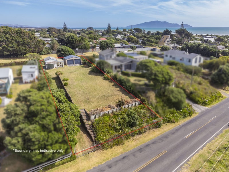 337 Te Horo Beach Road, Te Horo Beach - Carousel 1