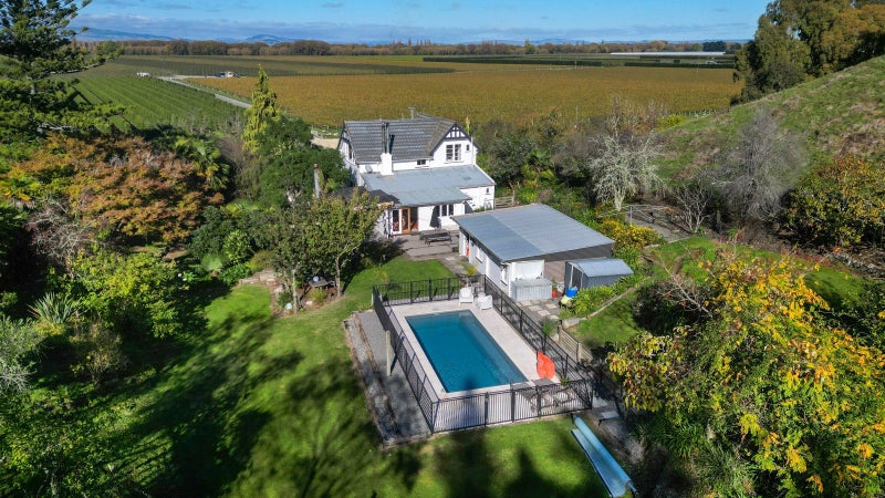 1342 Korokipo Road, Waiohiki - Carousel 2