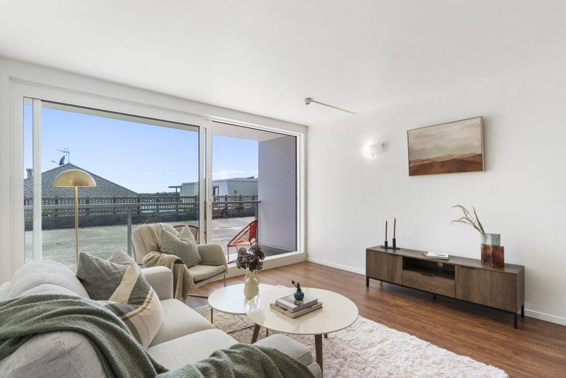 1/11 Freemont Street, Parnell, Auckland - Carousel 2