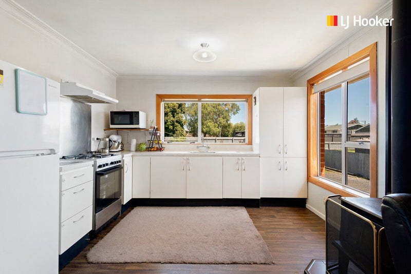 18 Argyle Street, Mosgiel, Mosgiel - Carousel 2