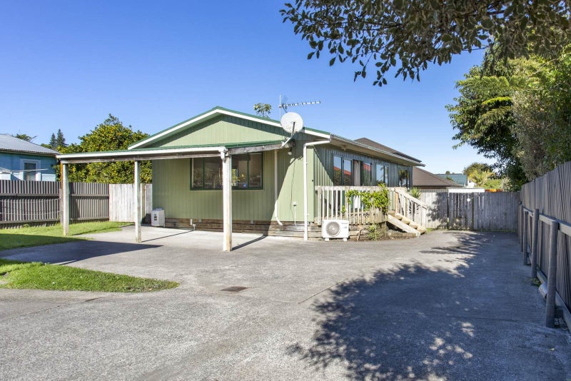 22A Saltaire Street, Avondale, Auckland - Carousel 1
