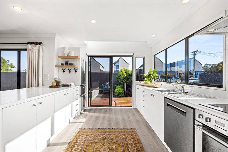 148 Idris Road, Strowan, Christchurch - Carousel 2