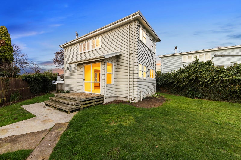 5 Belfield Street, Dallington, Christchurch - Carousel 1