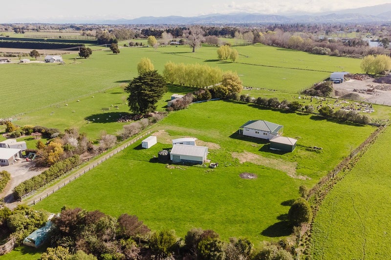 42B Watsons Road, Te Ore Ore, Masterton - Carousel 18