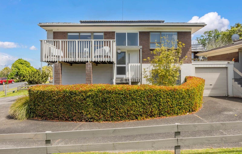 1/16 View Road, Wairau Valley, Auckland - Carousel 1
