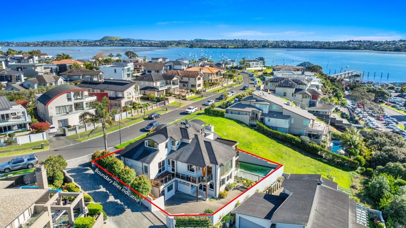 72 Compass Way, HALF MOON BAY, AUCKLAND - Carousel 28