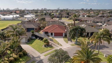 25 Beachmere Place, Papamoa Beach, Papamoa - Carousel 1