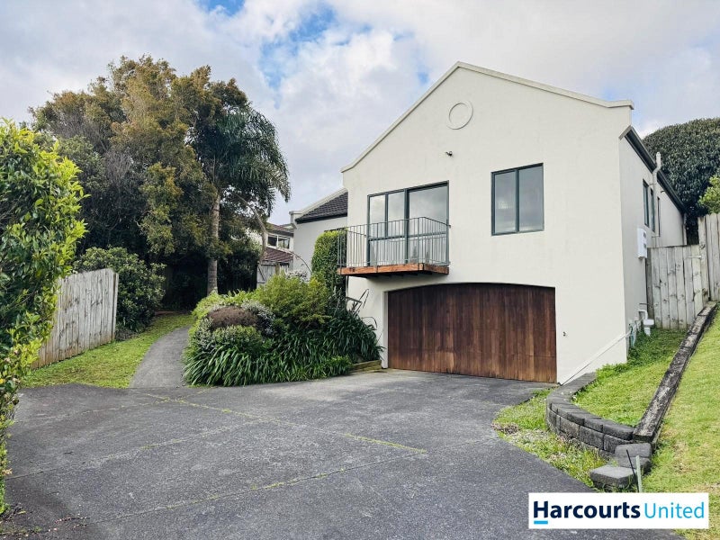 12 Astelia Place, Goodwood Heights, Auckland - Carousel 2