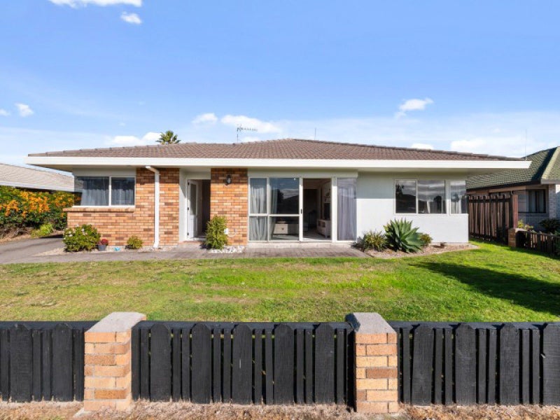 200A Grenada Street, Mount Maunganui, Mount Maunganui - Carousel 1