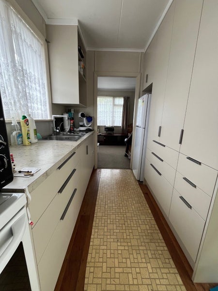 24 Grey Street, Shannon, Shannon - Carousel 2