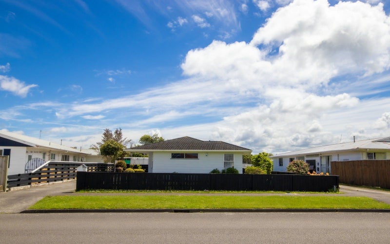 104 Fairs Road, Milson, Palmerston North - Carousel 25