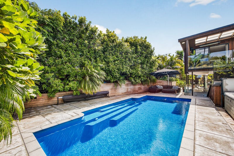 24 Park Rise, Campbells Bay, Auckland - Carousel 2