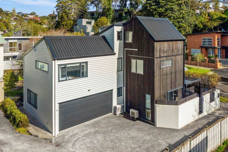49A Southern Cross Road, Kohimarama, Auckland - Carousel 1