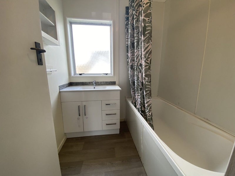 1/81 Linton Street, West End, Palmerston North, Manawatu / Whanganui - Carousel 9