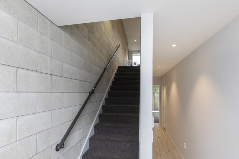 2/24 Dickens Street, Addington, Christchurch - Carousel 21