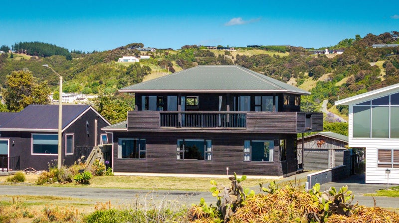 40 Le Quesne Road, Bay View, Napier - Carousel 2