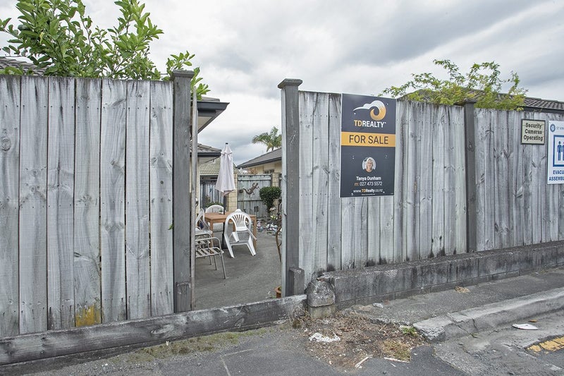 9C Emmett Street, Greerton, Tauranga - Carousel 2