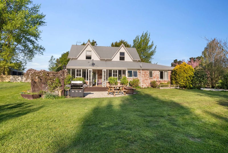 14 Allin Drive, Waikuku Beach, Waikuku Beach - Carousel 2