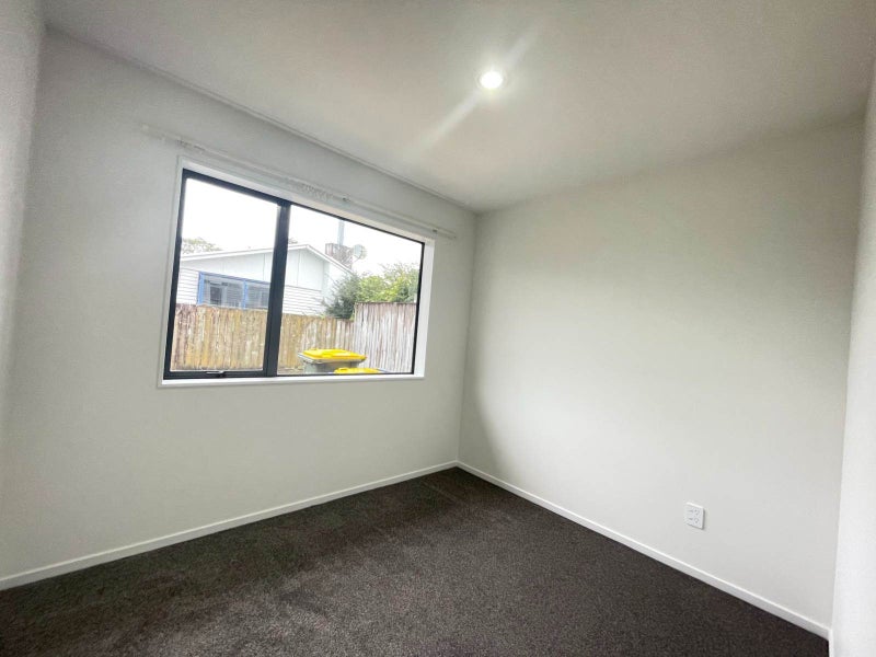 27 Don Buck Road, Massey, Auckland - Carousel 2