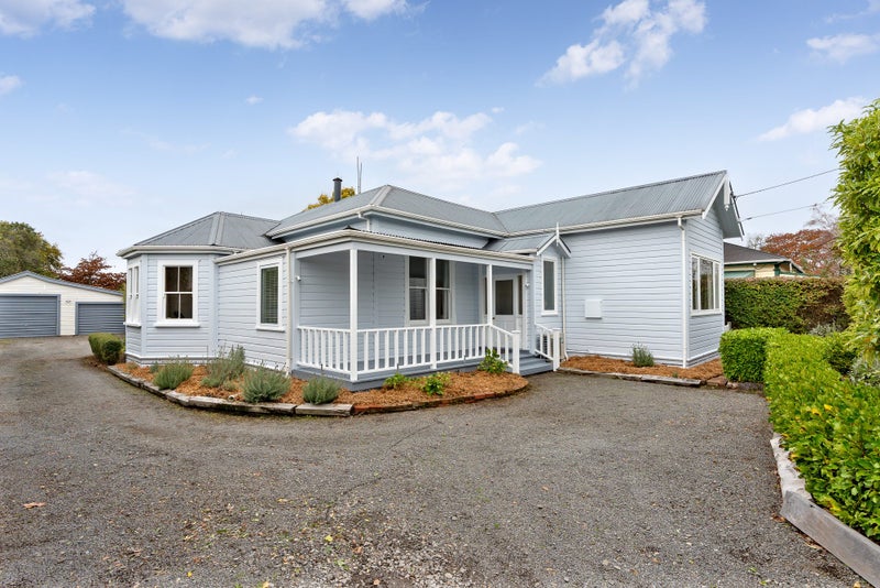 82 Renall Street, Masterton - Carousel 1