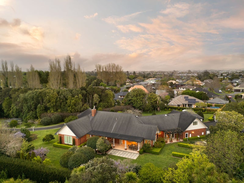 77 Harrowfield Drive, Harrowfield, Hamilton - Carousel 48