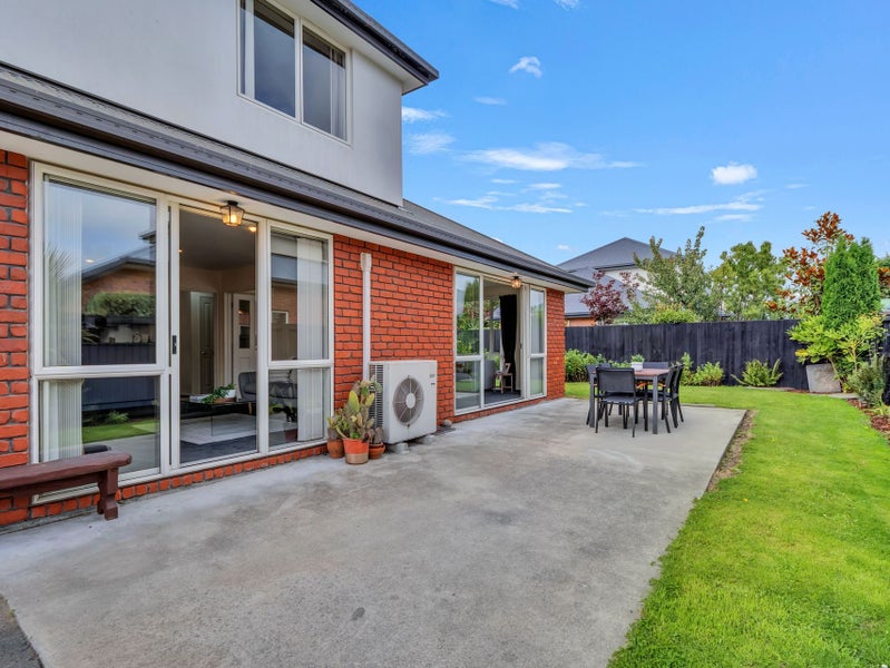 3 Rosefield Lane, Northcote, Christchurch - Carousel 2