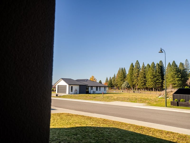 6 Glenfield Avenue, Twizel - Carousel 25