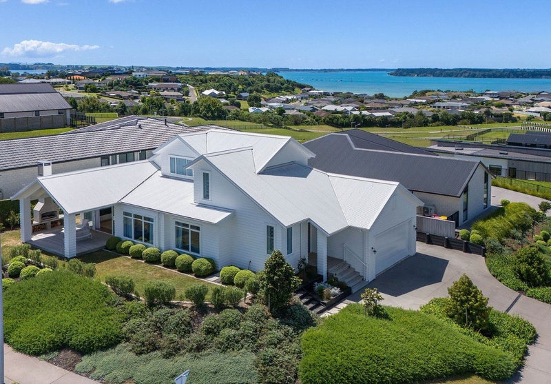 2 Goldstone Place, Omokoroa, Omokoroa - Carousel 2