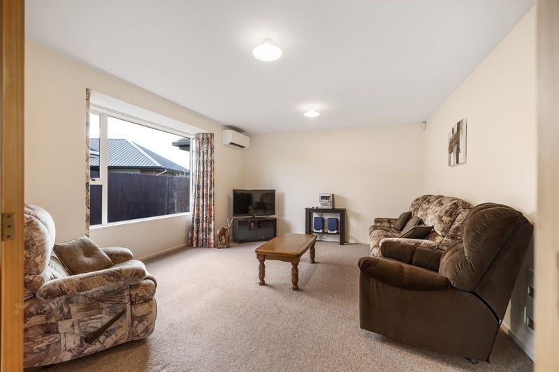 7 Mull Place, Broomfield, Christchurch - Carousel 2