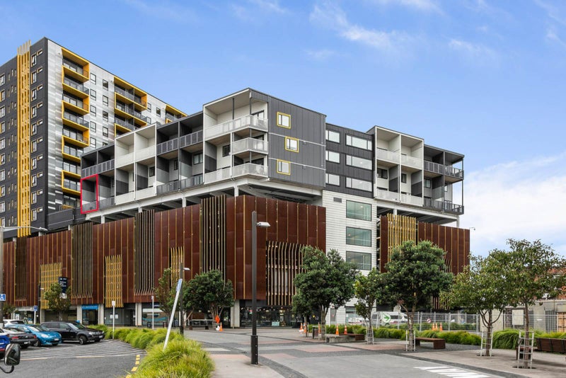 624/38 Mccrae Way, New Lynn, Auckland - Carousel 1