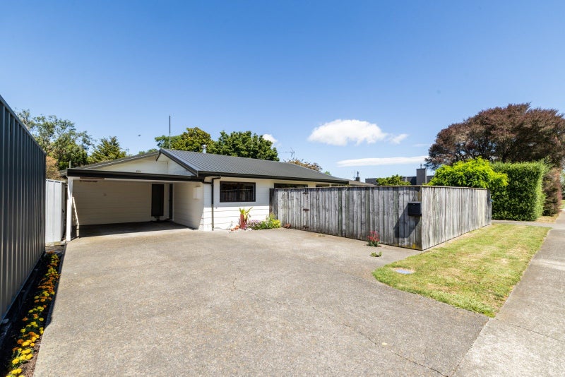 907 Lawrence Street, Akina, Hastings - Carousel 16