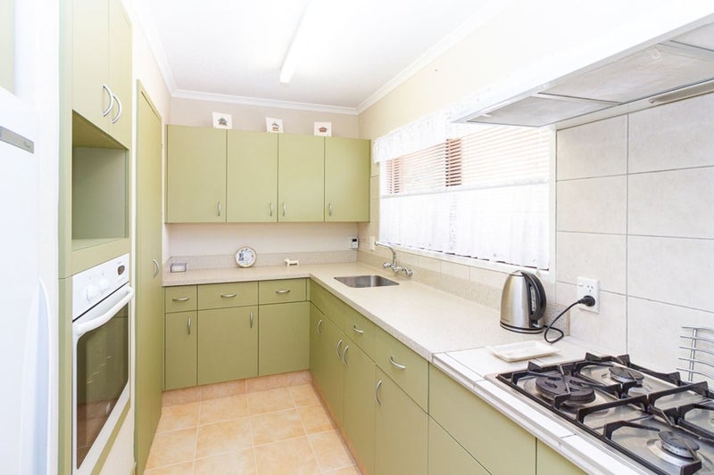 15 Aintree Crescent, Awapuni, Palmerston North - Carousel 2