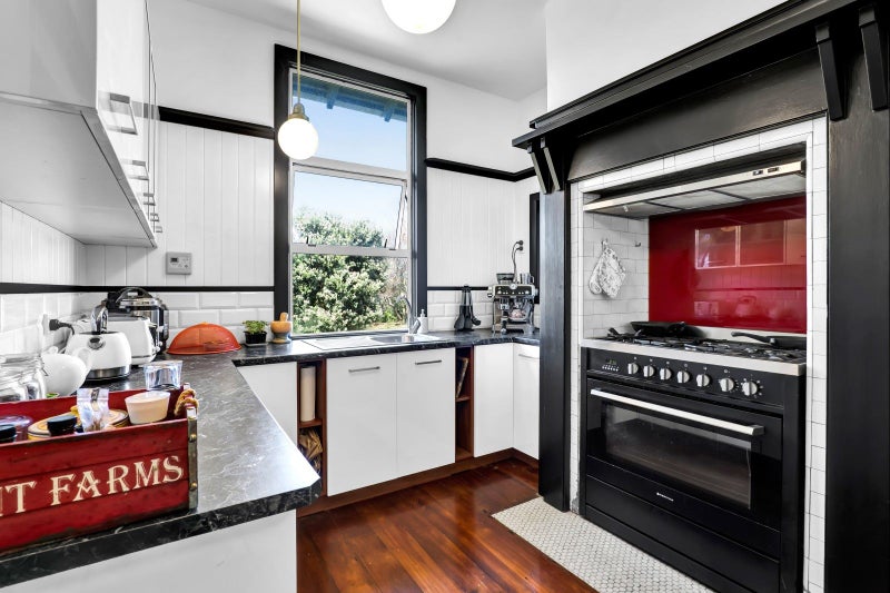 58 South Road, Manaia, Manaia - Carousel 2