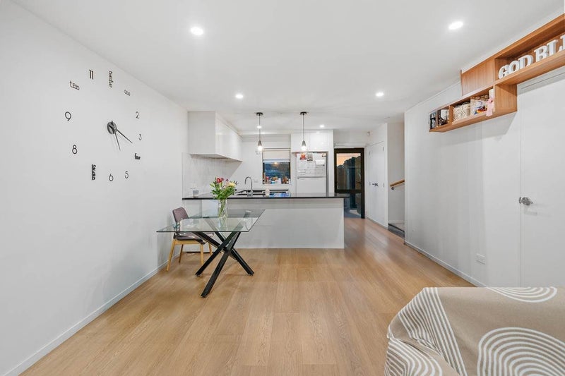 39A Soaring Bird Drive, Takanini, Auckland - Carousel 2