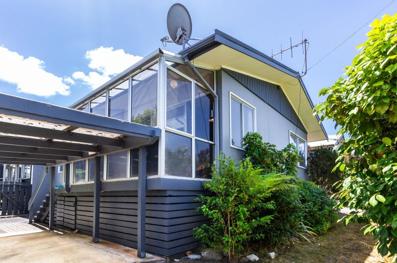 1/14 Huia Street, Taupo - Carousel 2