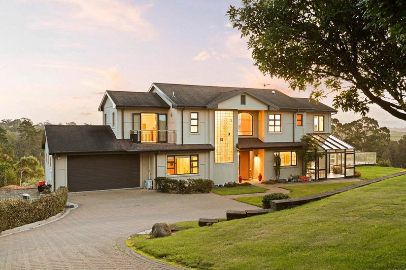 21 Stonebridge Road, Temple View, Hamilton, Waikato - Carousel 2