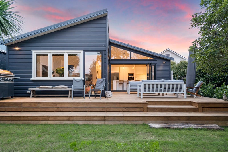 Property Valuation for 21 Leamington Road, Mount Eden, Auckland Trade