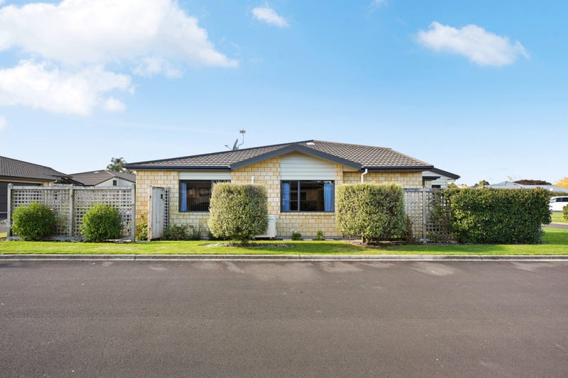 48/3 Turnbury Court, Rototuna, Hamilton - Carousel 1