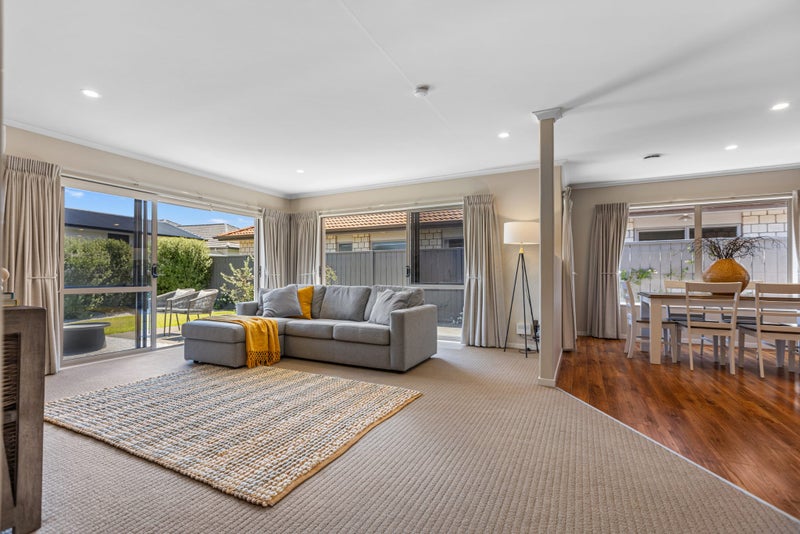 34 Popata Close, Papamoa Beach, Papamoa - Carousel 1