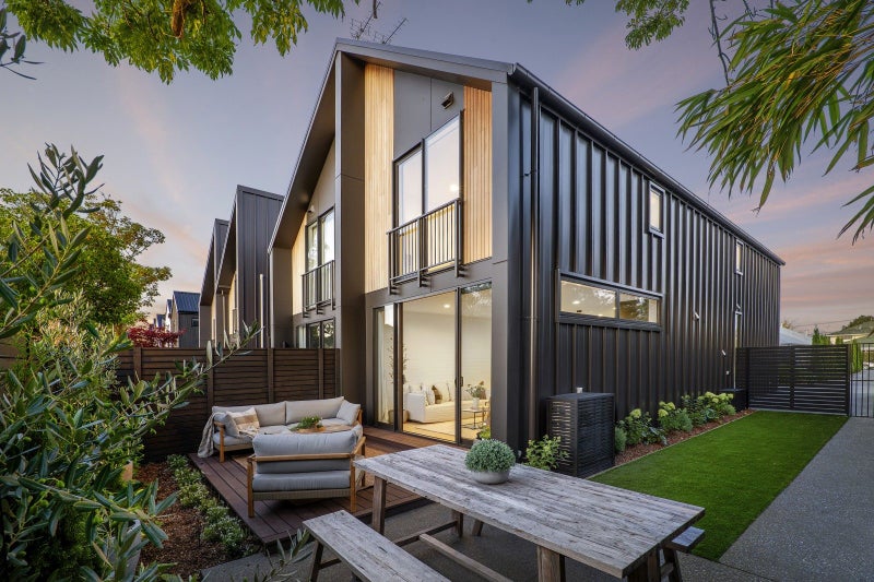1/19 Champion Street, Edgeware, Christchurch - Carousel 1
