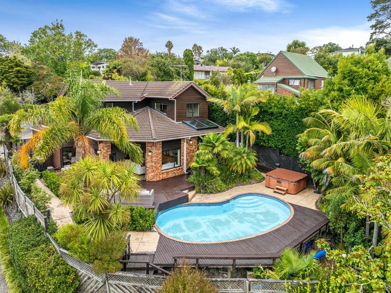 73M Park Rise, Campbells Bay, Auckland - Carousel 1