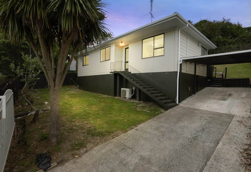 4 Malaspina Place, Papatoetoe, Auckland - Carousel 1